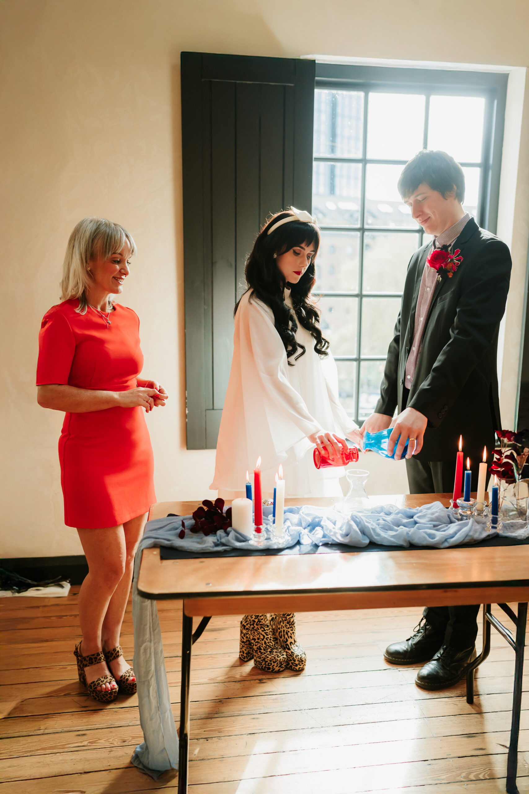 Britpop Table w Models-052